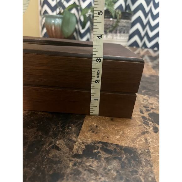Vintage Wood Tissue Box Holder - Picture 10 of 10
